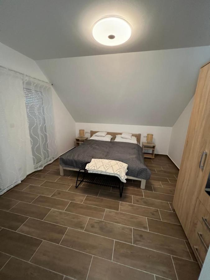JÁNHÁZ Apartman Révfülöp Exterior foto