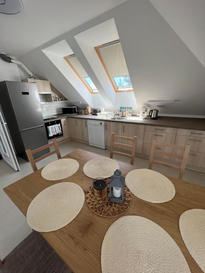 JÁNHÁZ Apartman Révfülöp Exterior foto